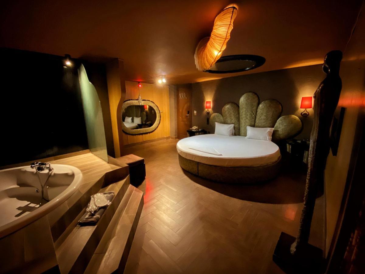 Ruby Rooms Kifisia - Adults Only Athens Exterior photo